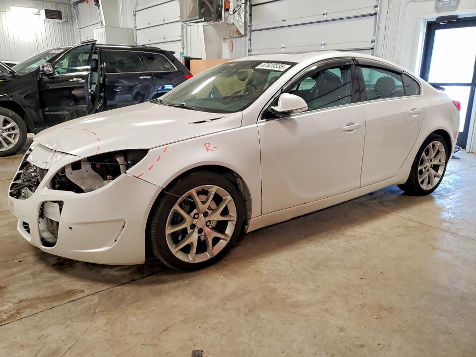 47620336 :رقم المزاد ، 2G4GU5GX7H9158156 vin ، 2017 Buick Regal مزاد بيع