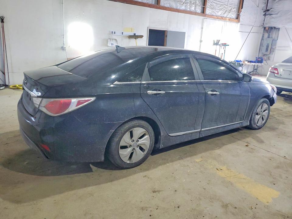 2015 Hyundai Sonata Hybrid მანქანა იყიდება აუქციონზე, vin: KMHEC4A49FA122201, აუქციონის ნომერი: 45551756