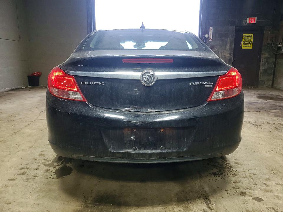 79522835 :رقم المزاد ، 2G4GP5EC7B9186568 vin ، 2011 Buick Regal مزاد بيع
