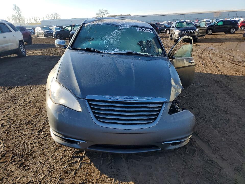 Продажа на аукционе авто 2013 Chrysler 200, vin: 1C3CCBCG9DN571010, номер лота: 79743345