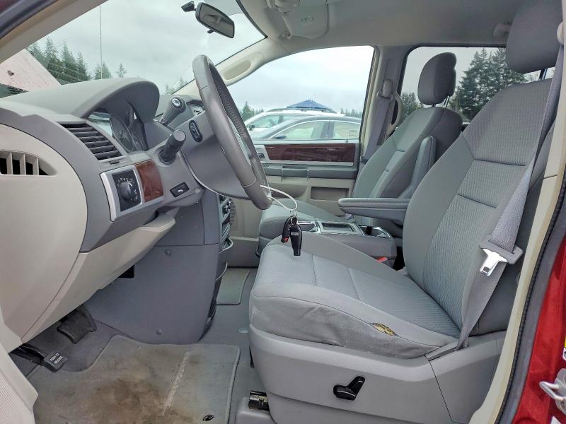 Продаж на аукціоні авто 2010 Chrysler Town & Country, vin: 2A4RR5D1XAR315614, номер лоту: 46943206