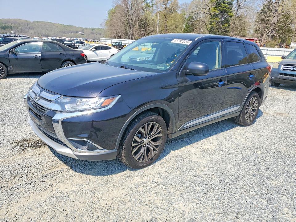 Продаж на аукціоні авто 2018 Mitsubishi Outlander, vin: JA4AZ3A36JZ058819, номер лоту: 47781826