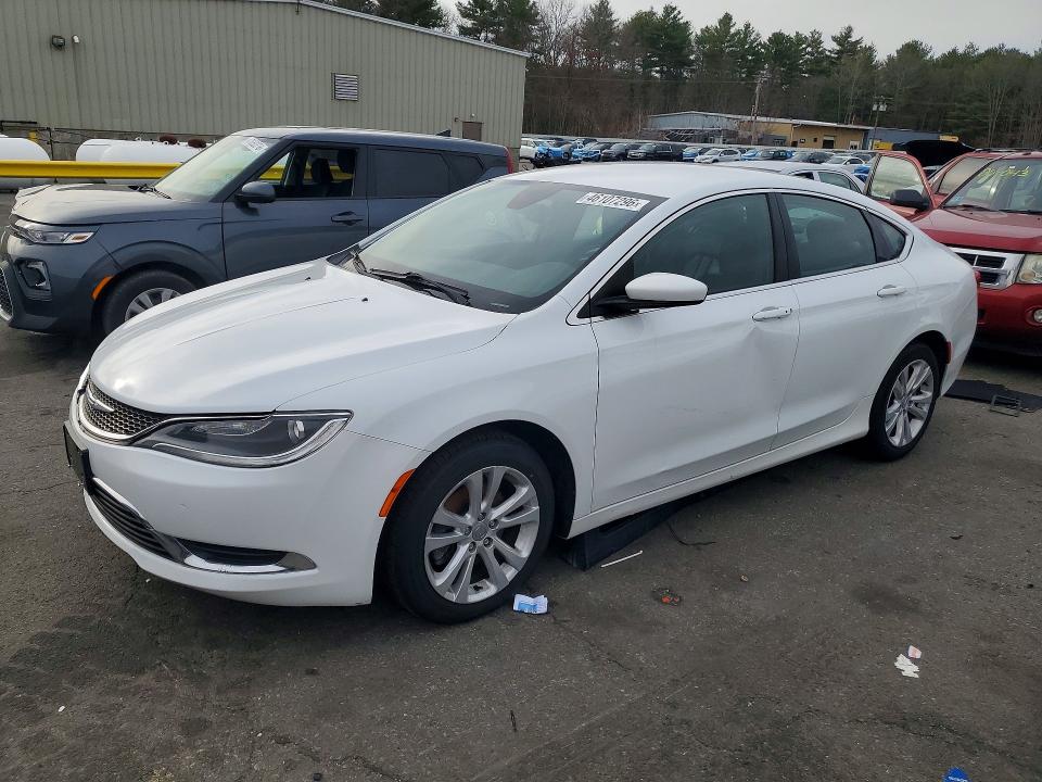 Auction sale of the 2015 Chrysler 200, vin: 1C3CCCAB7FN558904, lot number: 46107296