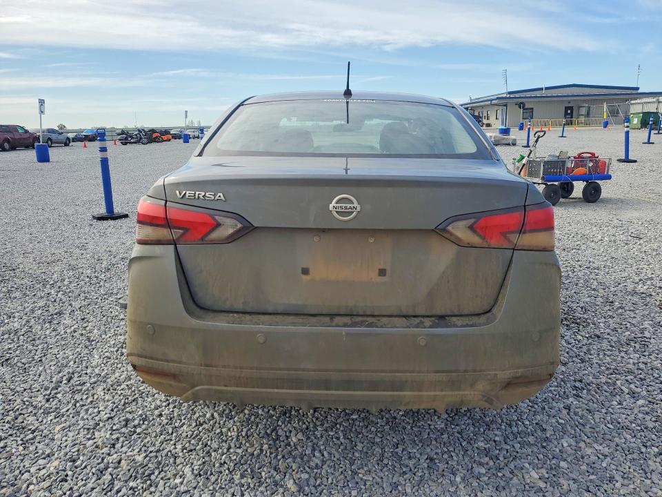 2022 Nissan Versa მანქანა იყიდება აუქციონზე, vin: 3N1CN8DV6NL832880, აუქციონის ნომერი: 46475936