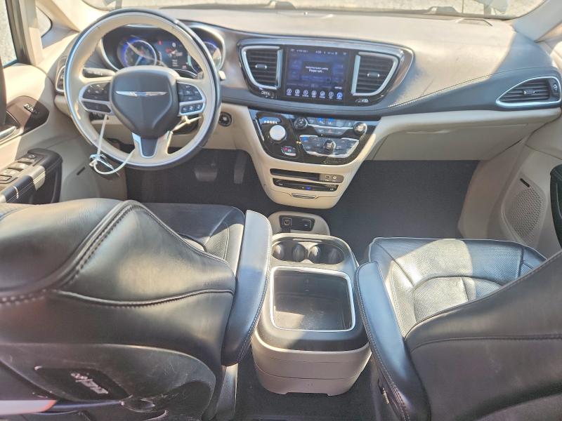46435896 :رقم المزاد ، 2C4RC1GG0HR721539 vin ، 2017 Chrysler Pacifica مزاد بيع