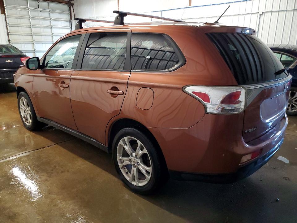 46834136 :رقم المزاد ، JA4AZ3A34EZ003713 vin ، 2014 Mitsubishi Outlander مزاد بيع