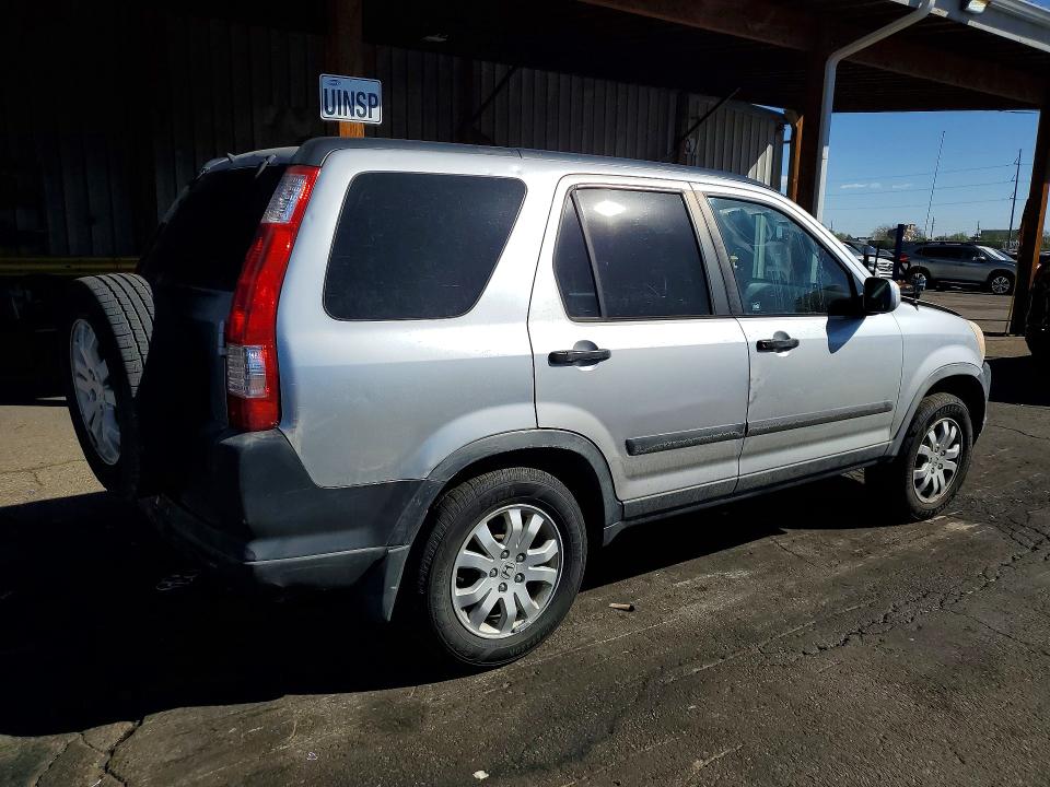 2005 Honda Cr-v მანქანა იყიდება აუქციონზე, vin: JHLRD78805C021163, აუქციონის ნომერი: 47438916