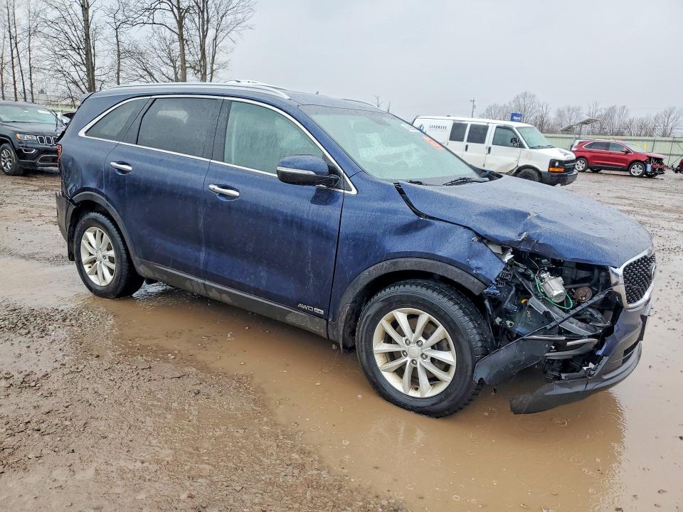 2017 Kia Sorento მანქანა იყიდება აუქციონზე, vin: 5XYPGDA54HG316552, აუქციონის ნომერი: 46688606