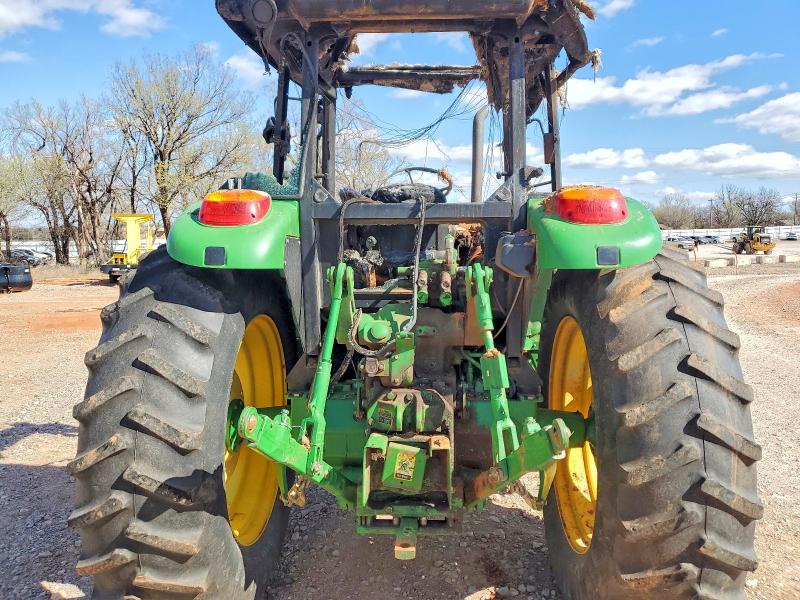 45842226 :رقم المزاد ، 1P06115DTAH020395 vin ، 2010 John Deere 6115d مزاد بيع