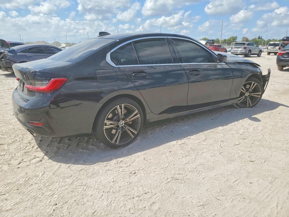 47752326 :رقم المزاد ، 3MW5R1J04M8B88661 vin ، 2021 Bmw 330i مزاد بيع