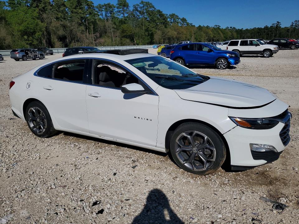 Продаж на аукціоні авто 2021 Chevrolet Malibu, vin: 1G1ZD5ST0MF001936, номер лоту: 45938236