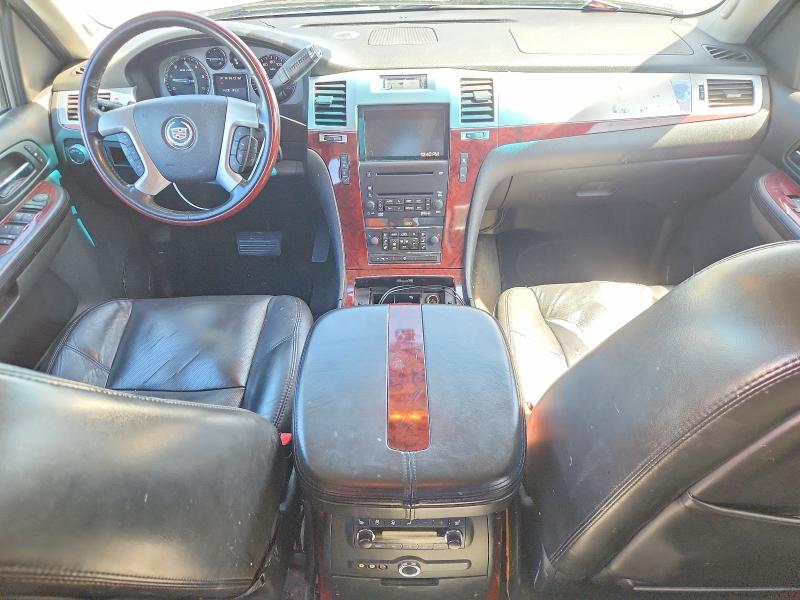2007 Cadillac Escalade მანქანა იყიდება აუქციონზე, vin: 1GYFK63867R294416, აუქციონის ნომერი: 46774276