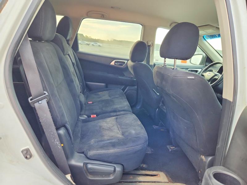 45624796 :رقم المزاد ، 5N1AR2MN7FC659143 vin ، 2015 Nissan Pathfinder مزاد بيع