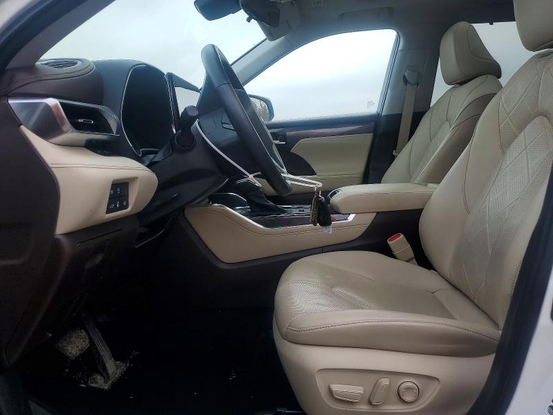 Продаж на аукціоні авто 2021 Toyota Highlander, vin: 5TDFZRBH8MS102172, номер лоту: 46546176