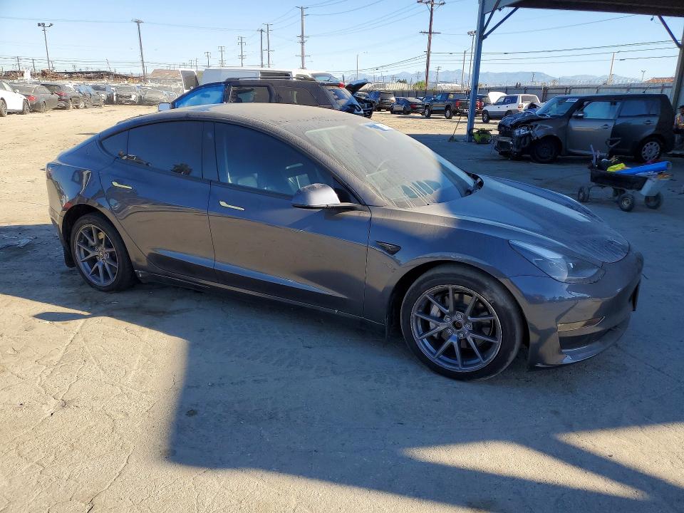 Продаж на аукціоні авто 2023 Tesla Model 3, vin: 5YJ3E1EB8PF637387, номер лоту: 45939256