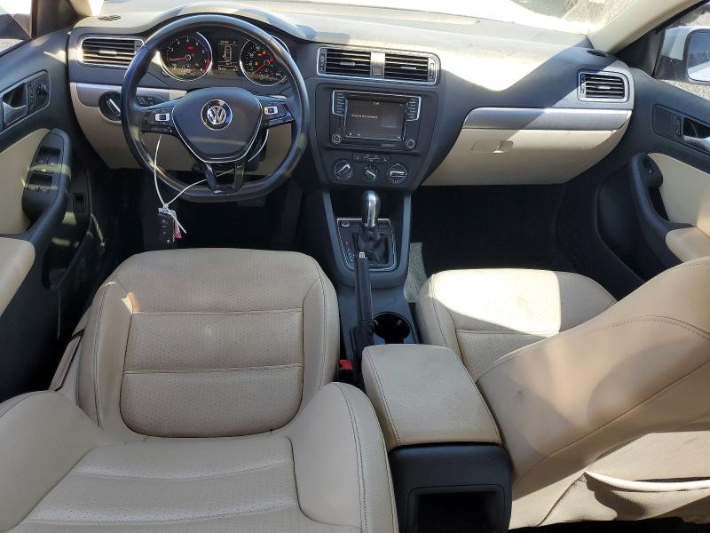 47141266 :رقم المزاد ، 3VWDB7AJ2HM255198 vin ، 2017 Volkswagen Jetta مزاد بيع
