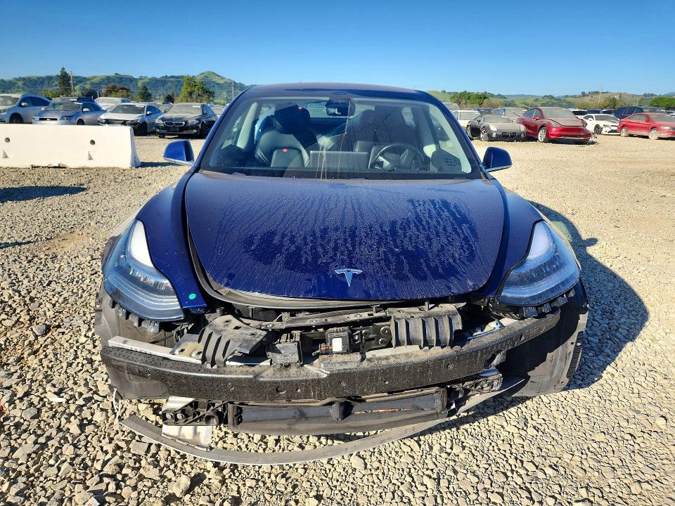 Продаж на аукціоні авто 2018 Tesla Model 3, vin: 5YJ3E1EA7JF076663, номер лоту: 45927436