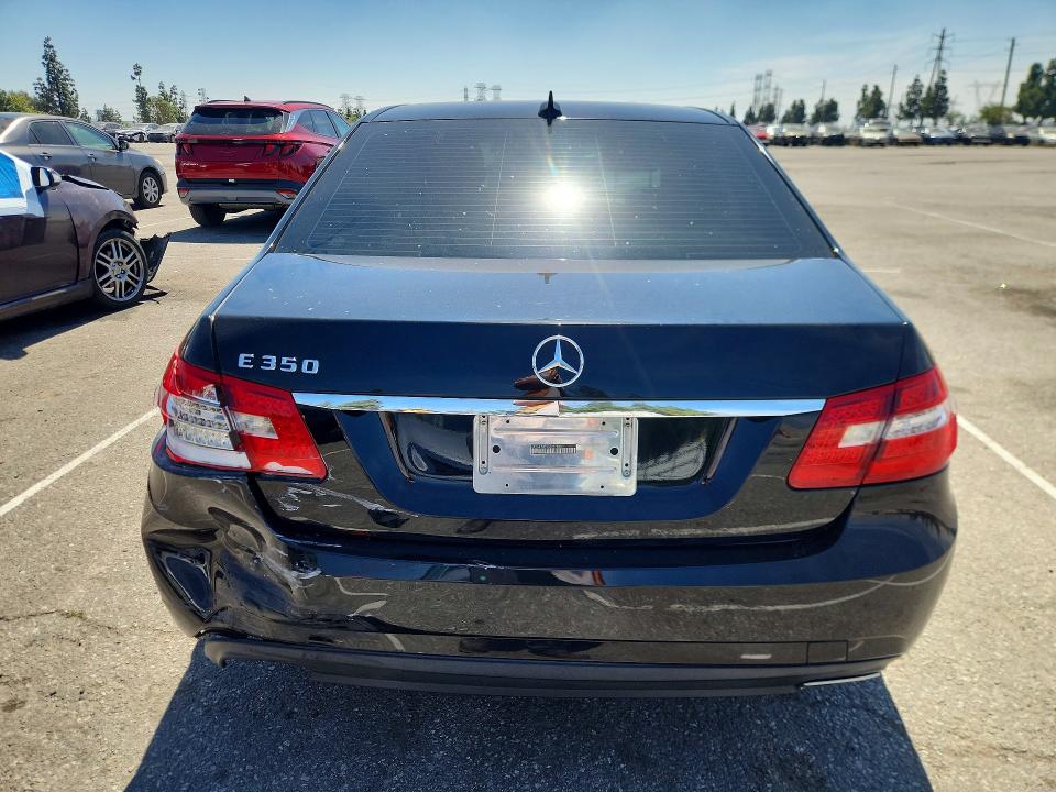 Продажа на аукционе авто 2013 Mercedes-benz E, vin: WDDHF5KBXDA747883, номер лота: 47823606