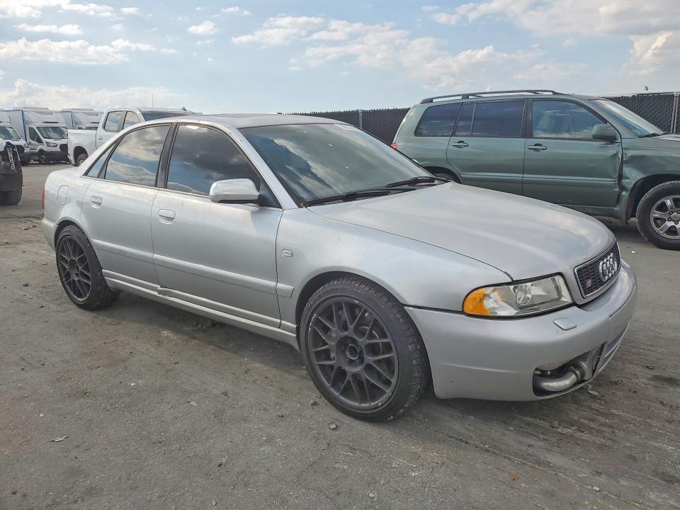 2001 Audi S4 მანქანა იყიდება აუქციონზე, vin: WAURD68D61A002690, აუქციონის ნომერი: 46259026