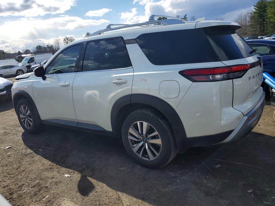 46327226 :رقم المزاد ، 5N1DR3CC6PC213215 vin ، 2023 Nissan Pathfinder مزاد بيع