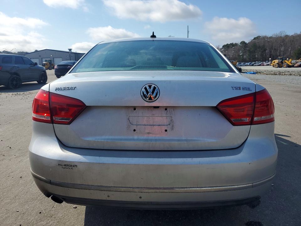 79899115 :رقم المزاد ، 1VWCT7A33EC015603 vin ، 2014 Volkswagen Passat مزاد بيع