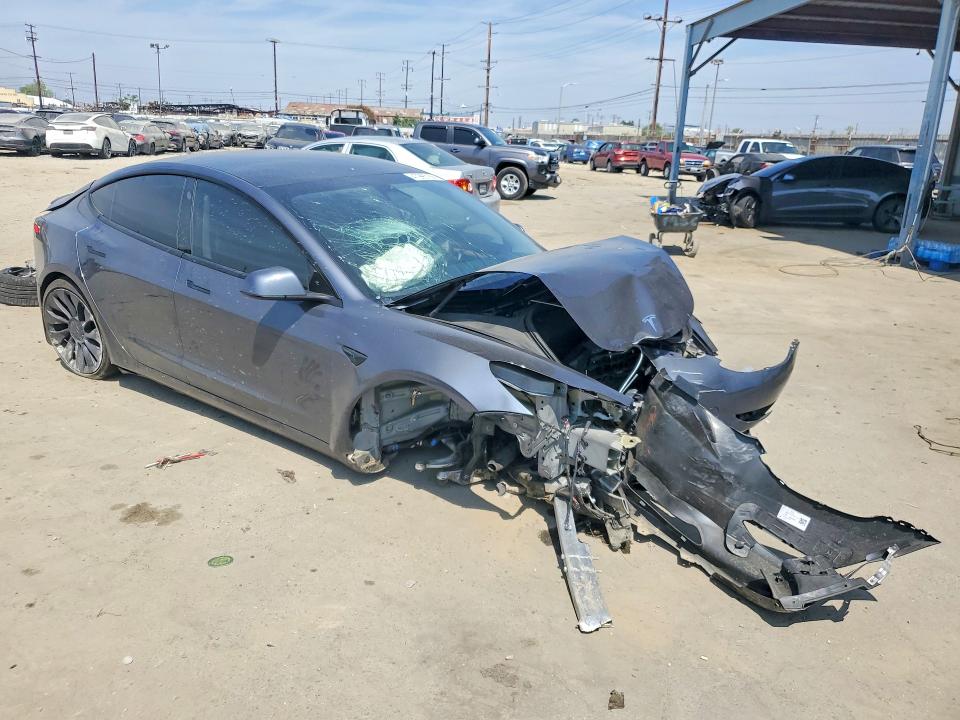 Продажа на аукционе авто 2023 Tesla Model 3, vin: 5YJ3E1EC2PF518548, номер лота: 47995156