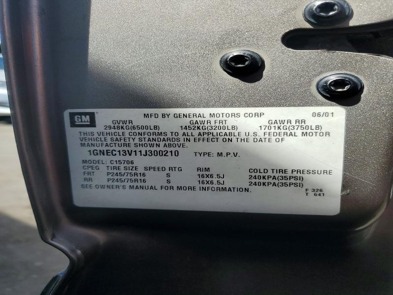 2001 Chevrolet Tahoe მანქანა იყიდება აუქციონზე, vin: 1GNEC13V11J300210, აუქციონის ნომერი: 47302226