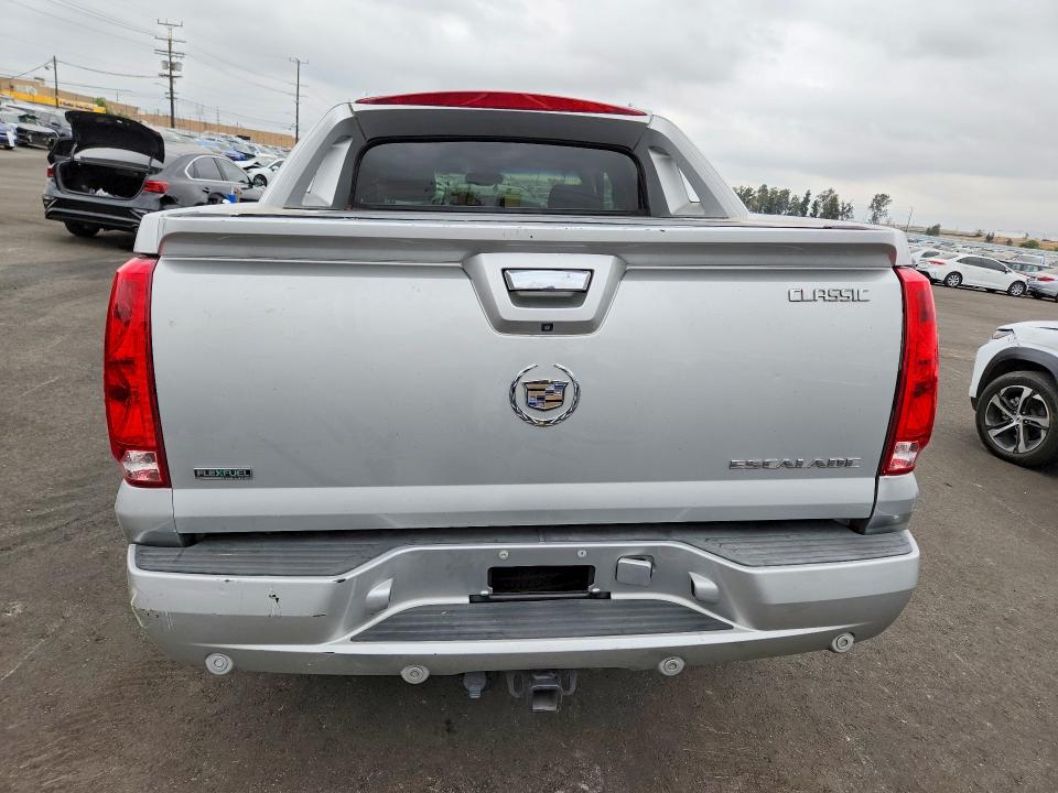 48302236 :رقم المزاد ، 3GYT4NEF3BG326282 vin ، 2011 Cadillac Escalade مزاد بيع