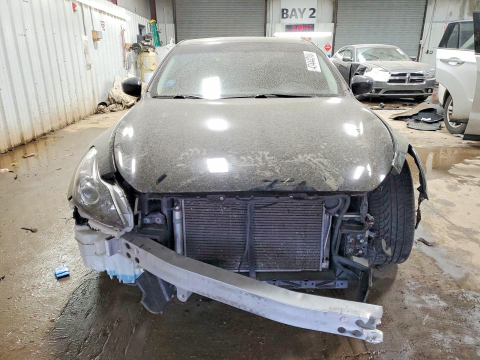2014 Infiniti Q60 Coupe მანქანა იყიდება აუქციონზე, vin: JN1CV6EL1EM131316, აუქციონის ნომერი: 47444316