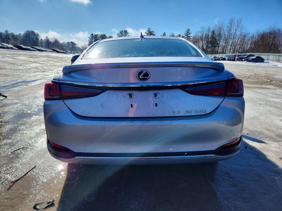 75738745 :رقم المزاد ، 58AD11D12MU002469 vin ، 2021 Lexus Es مزاد بيع