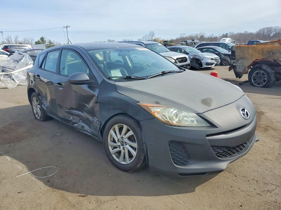 47476646 :رقم المزاد ، JM1BL1MPXD1726767 vin ، 2013 Mazda 3 مزاد بيع