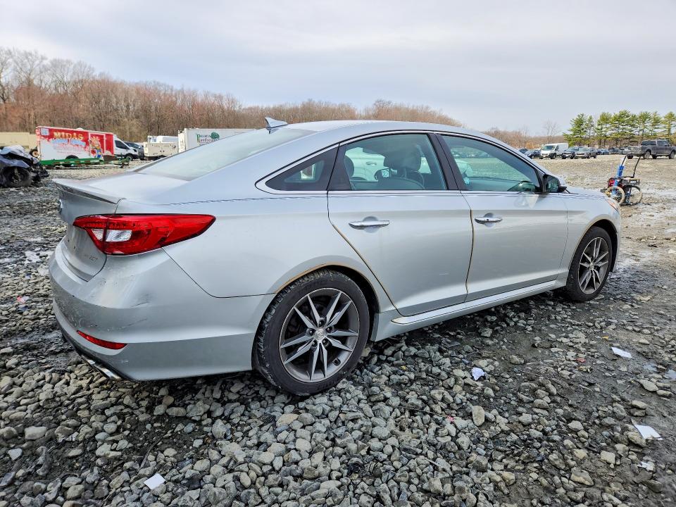 2015 Hyundai Sonata მანქანა იყიდება აუქციონზე, vin: 5NPE34AB3FH088137, აუქციონის ნომერი: 41971636