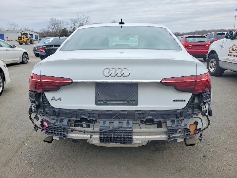 46352686 :رقم المزاد ، WAUEAAF47MA038504 vin ، 2021 Audi A4 مزاد بيع