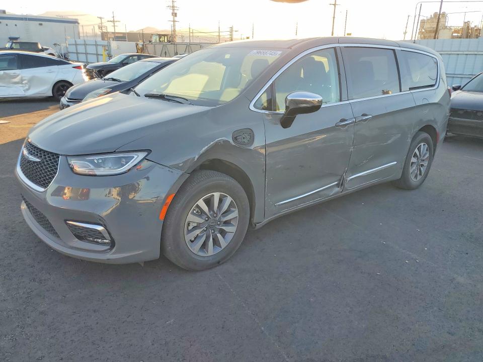 2023 Chrysler Pacifica მანქანა იყიდება აუქციონზე, vin: 2C4RC1S7XPR573034, აუქციონის ნომერი: 79658745