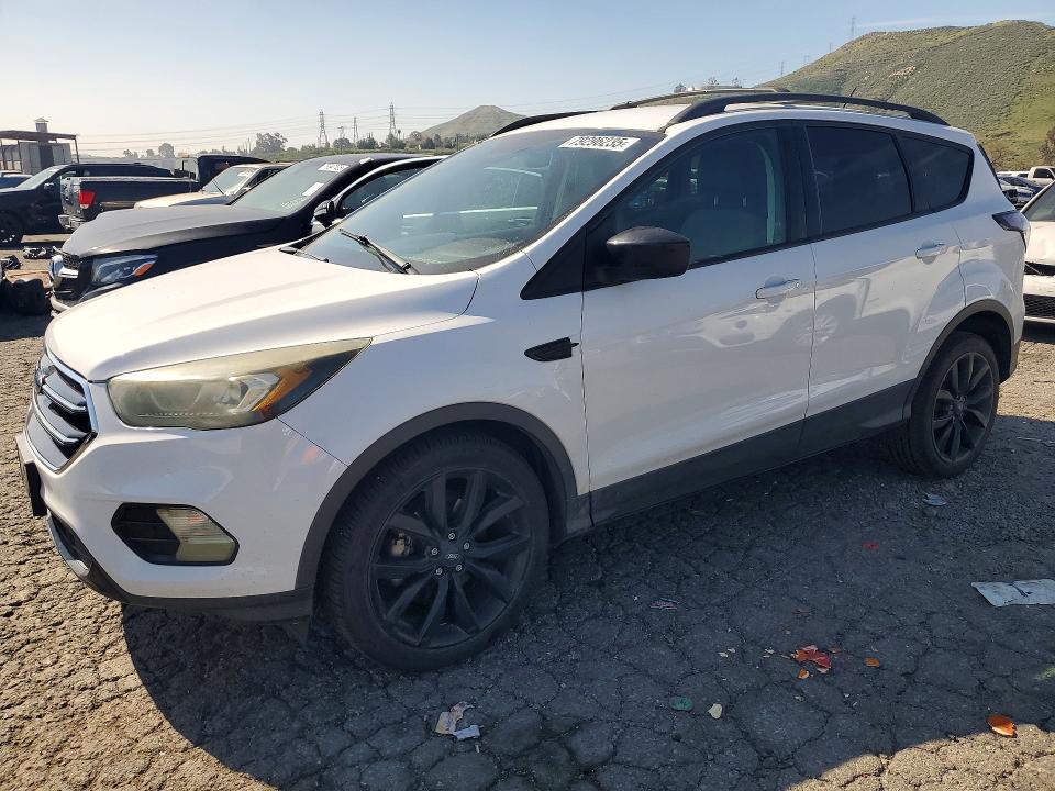 Aukcja sprzedaży 2017 Ford Escape, vin: 1FMCU0GD5HUC80735, numer aukcji: 79296235