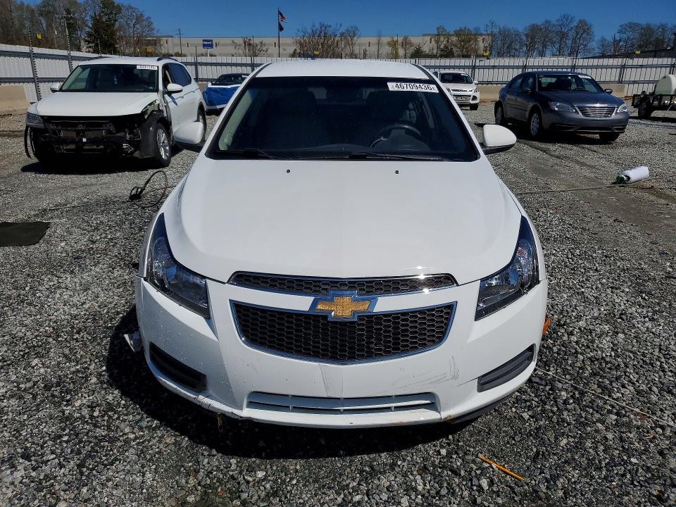 46709436 :رقم المزاد ، 1G1PC5SB7E7438989 vin ، 2014 Chevrolet Cruze مزاد بيع