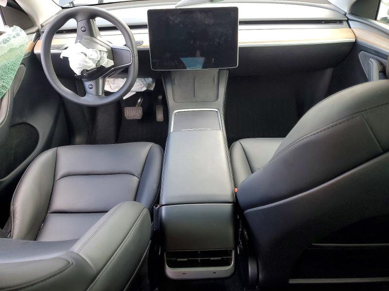 2024 Tesla Model Y მანქანა იყიდება აუქციონზე, vin: 7SAYGDED0RA329636, აუქციონის ნომერი: 46037556