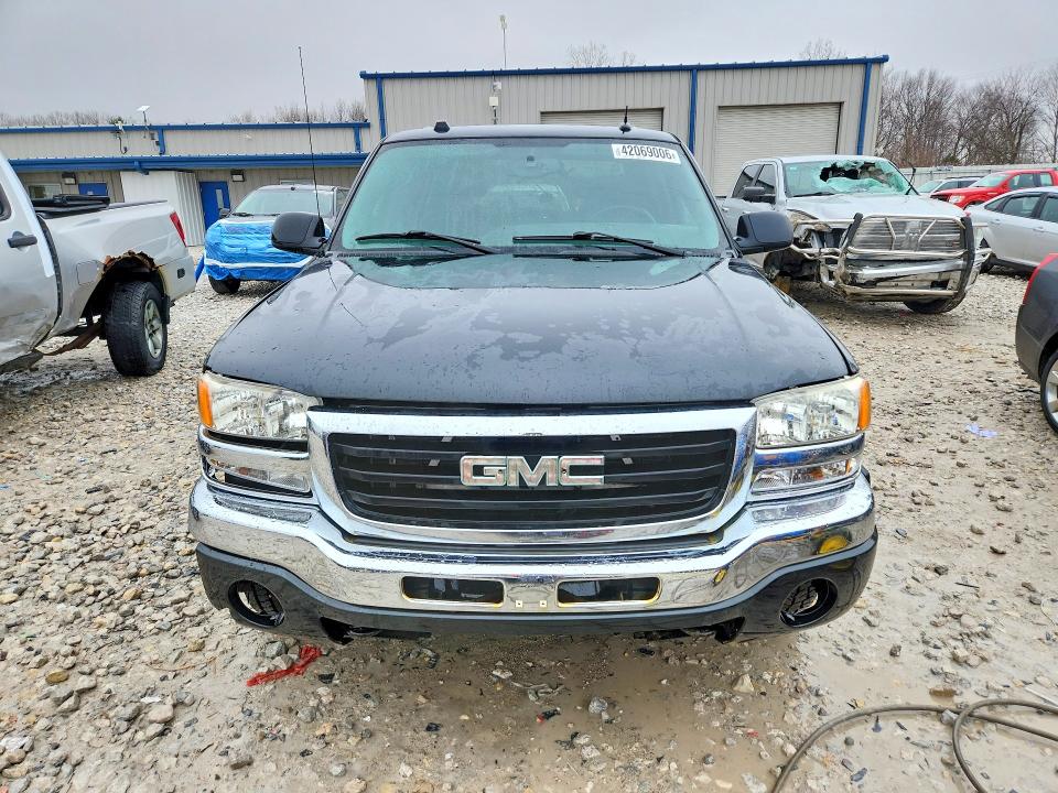 Продажа на аукционе авто 2005 Gmc New Sierra, vin: 2GTEK13T251363231, номер лота: 42069006