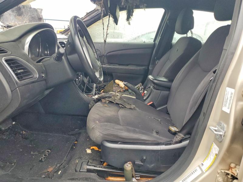 46958716 :رقم المزاد ، 1C3CCBBB8DN734378 vin ، 2013 Chrysler 200 مزاد بيع