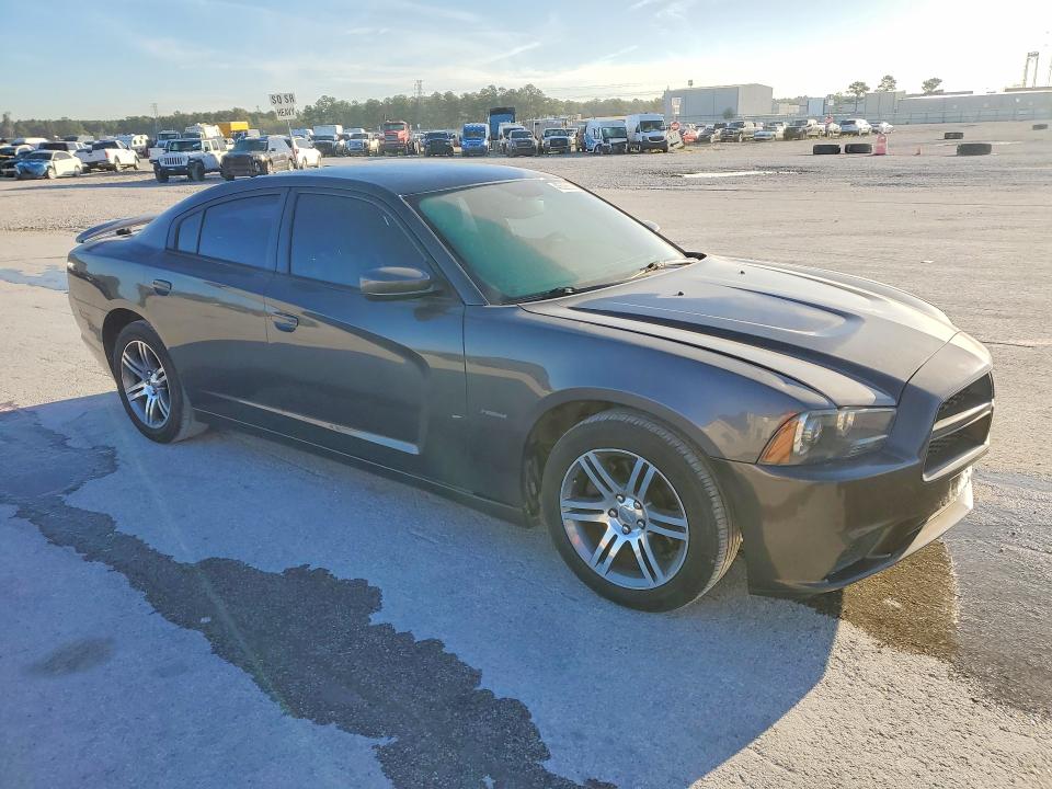 2013 Dodge Charger მანქანა იყიდება აუქციონზე, vin: 2C3CDXCT3DH715831, აუქციონის ნომერი: 46528636