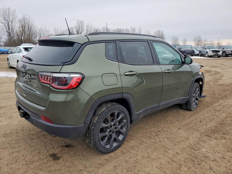 46051916 :رقم المزاد ، 3C4NJDEB8MT537549 vin ، 2021 Jeep Compass مزاد بيع