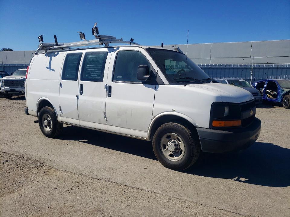 Продажа на аукционе авто 2016 Chev Express G2500, vin: 1GCWGAFF9G1236111, номер лота: 46884476