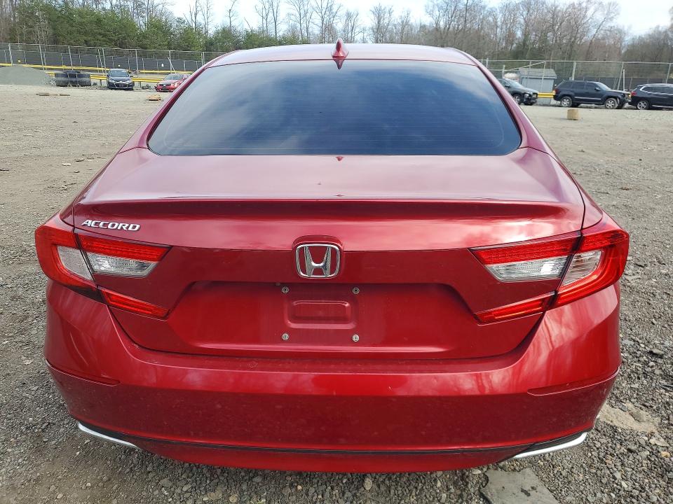 47702146 :رقم المزاد ، 1HGCV1F12MA025472 vin ، 2021 Honda Accord مزاد بيع