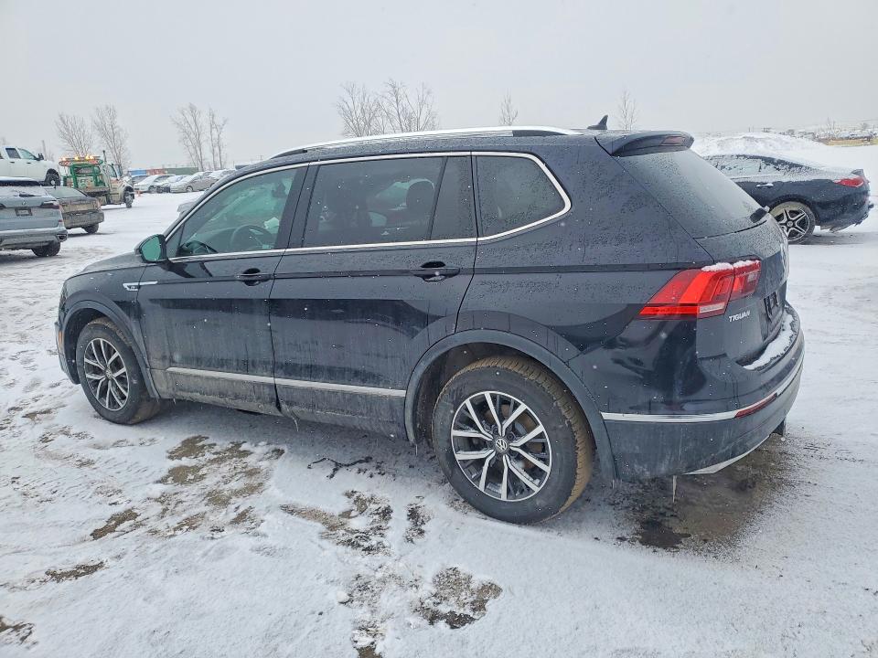 46138996 :رقم المزاد ، 3VV4B7AXXJM176330 vin ، 2018 Volkswagen Tiguan مزاد بيع