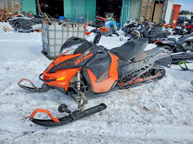 46417556 :رقم المزاد ، 2BPSUJGD8GV000024 vin ، 2016 Skid Renegade Backcountry 600 H.o. Rer مزاد بيع