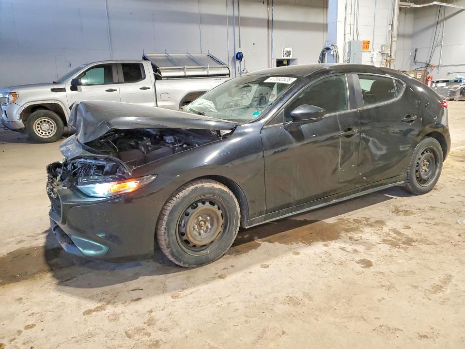 Aukcja sprzedaży 2021 Mazda 3, vin: JM1BPAK71M1303812, numer aukcji: 47692526
