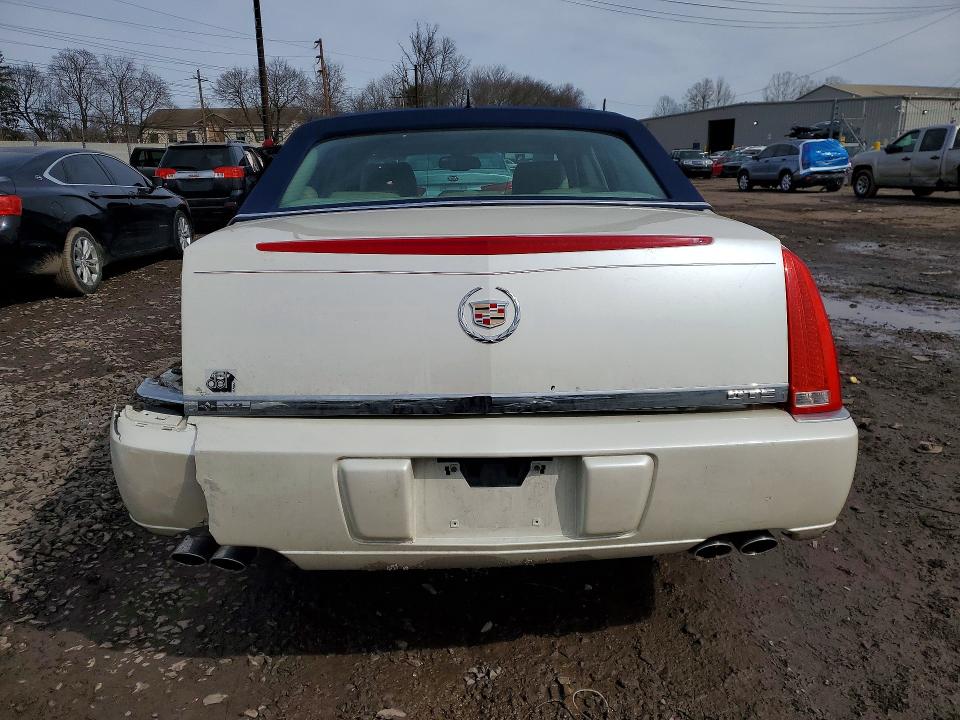 Продажа на аукционе авто 2008 Cadillac Dts, vin: 1G6KD57Y78U132993, номер лота: 78740175