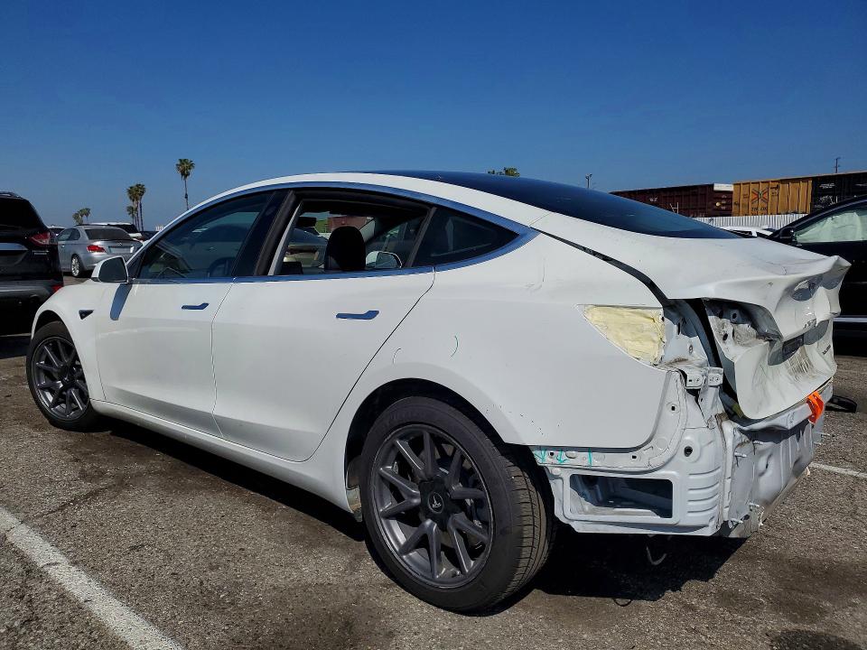 79587365 :رقم المزاد ، 5YJ3E1EB9LF666150 vin ، 2020 Tesla Model 3 مزاد بيع