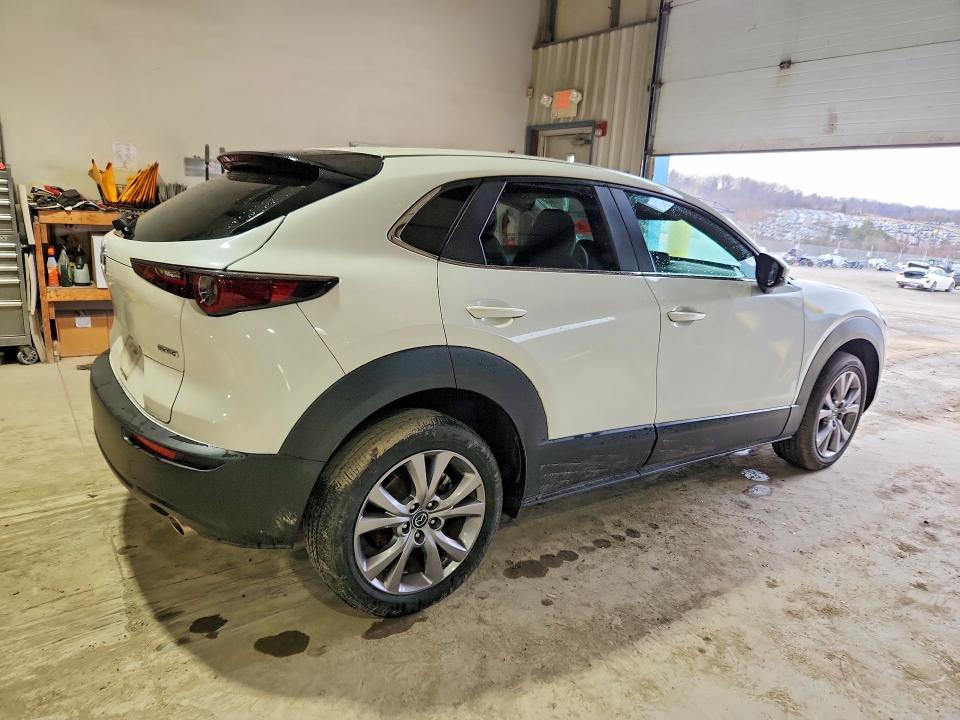 2021 Mazda Cx-30 მანქანა იყიდება აუქციონზე, vin: 3MVDMBBL6MM200603, აუქციონის ნომერი: 46027206