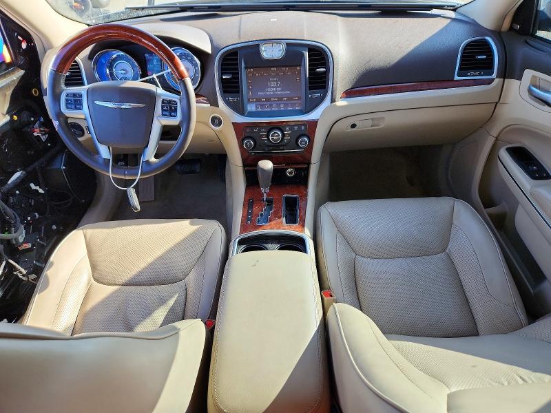 42072796 :رقم المزاد ، 2C3CA6CT1BH598721 vin ، 2011 Chrysler 300c مزاد بيع